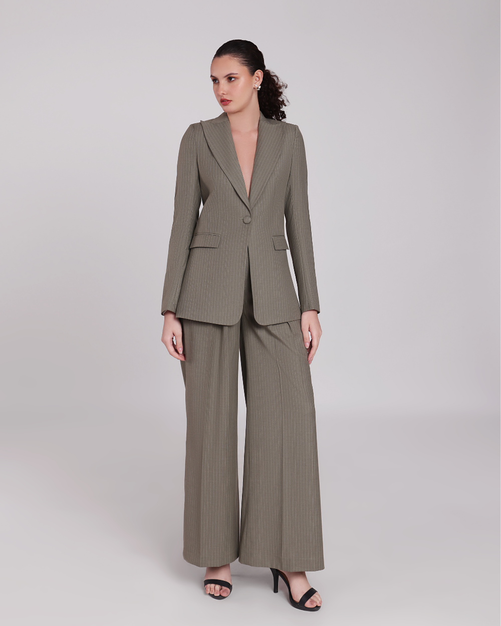 Green Stripe Single Breasted Suit 2-piece