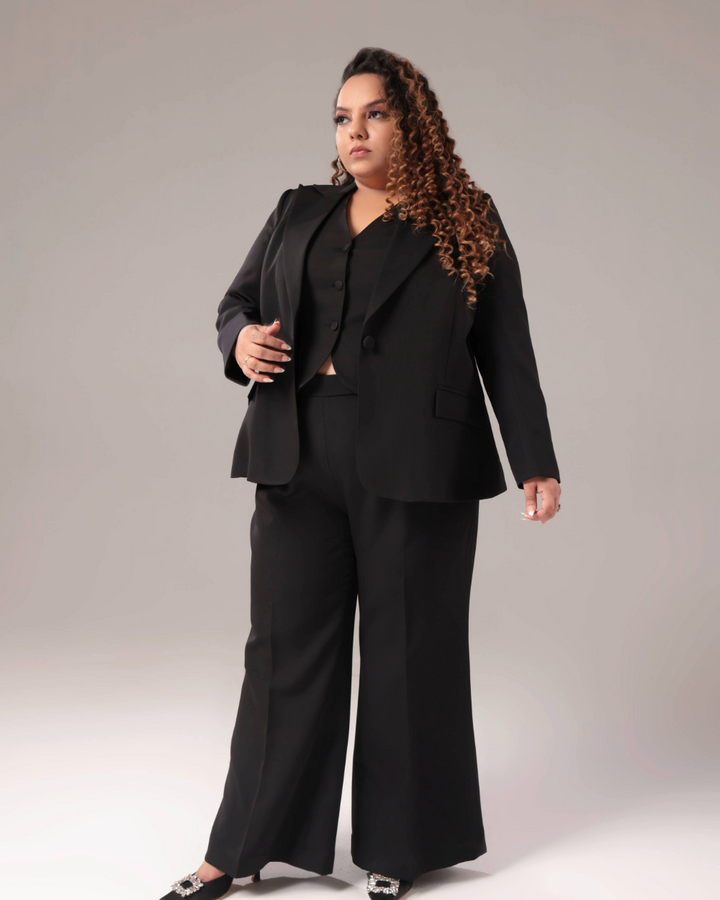 Plus Size Black Slim Fit Blazer Suit