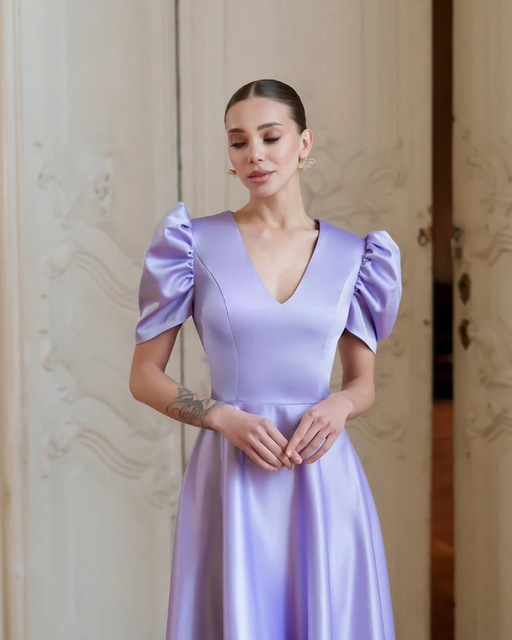 Sophie  Lavender V-Neck  Midi Dress