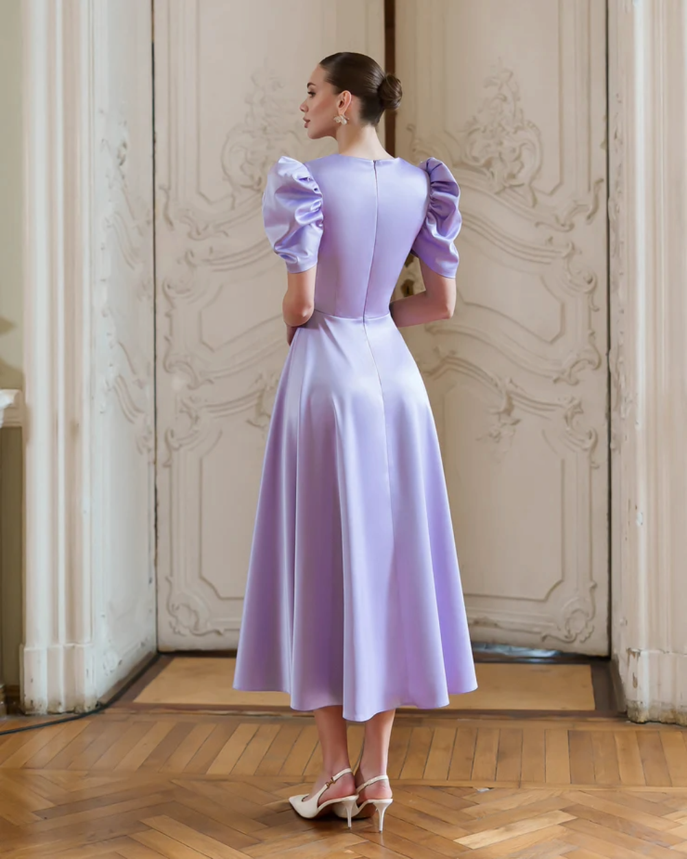 Sophie  Lavender V-Neck  Midi Dress