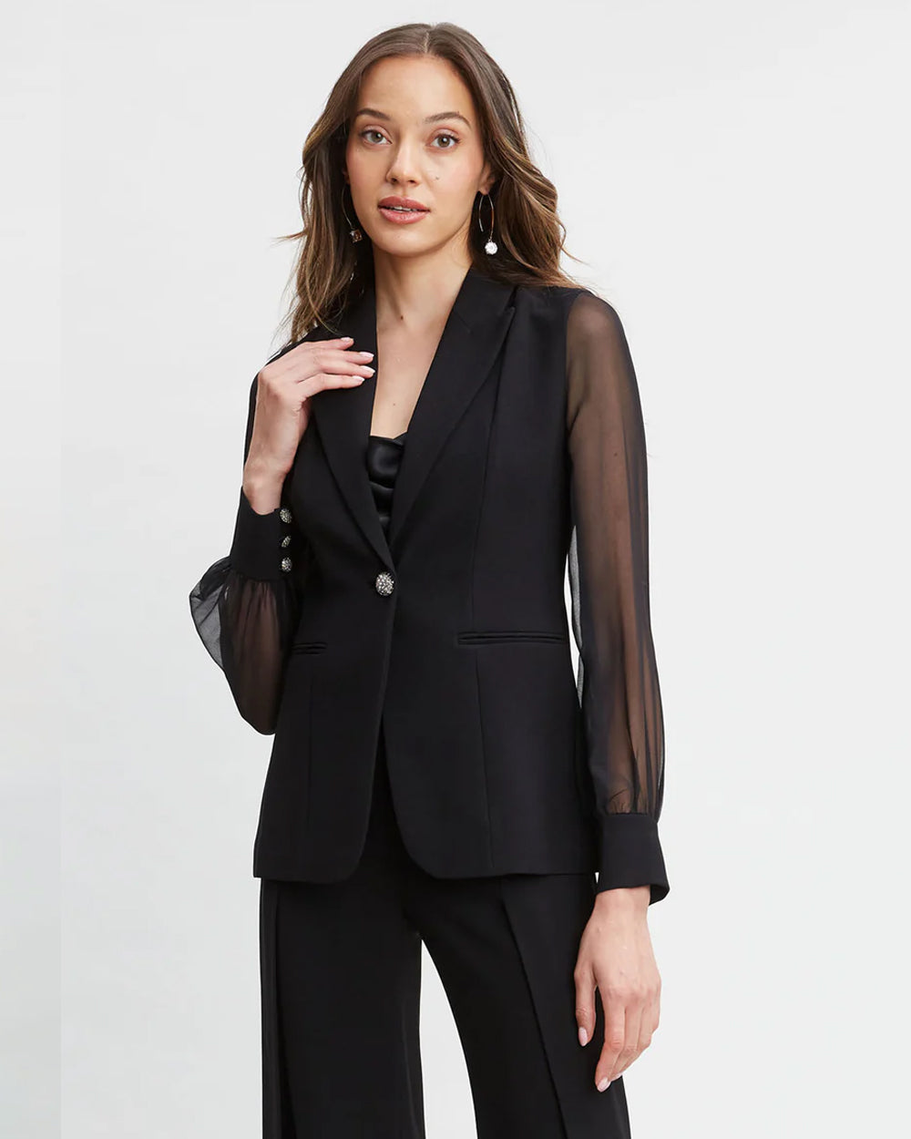 Black Single-Breatsed Blazer With Organza Sleeves