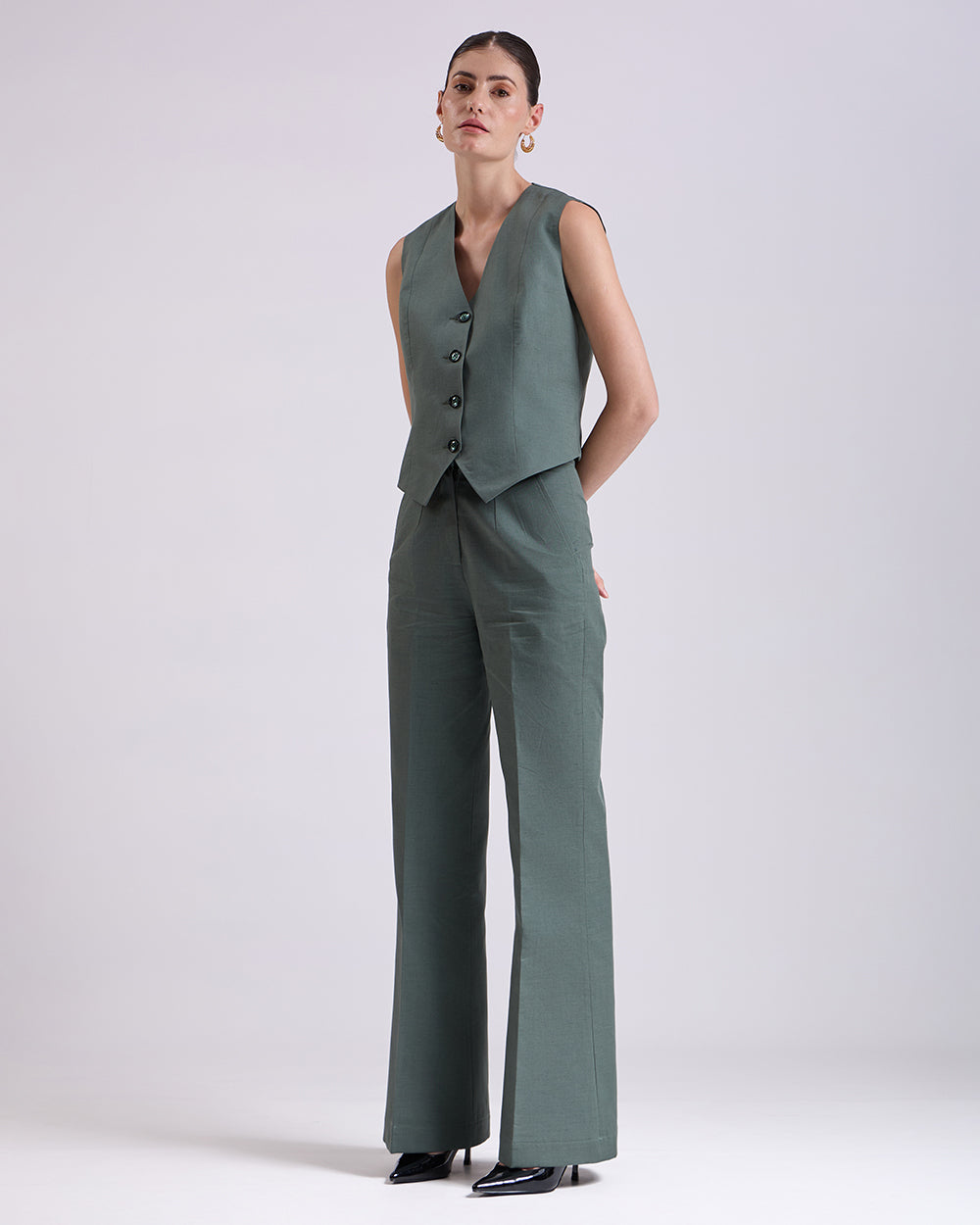 Green pant