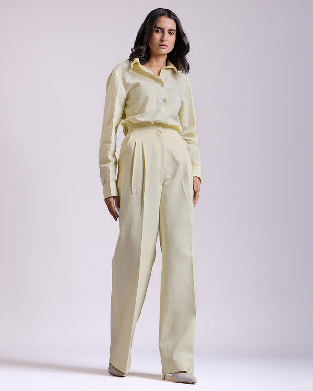 Linen - Yellow Shirt And Pleated Pant