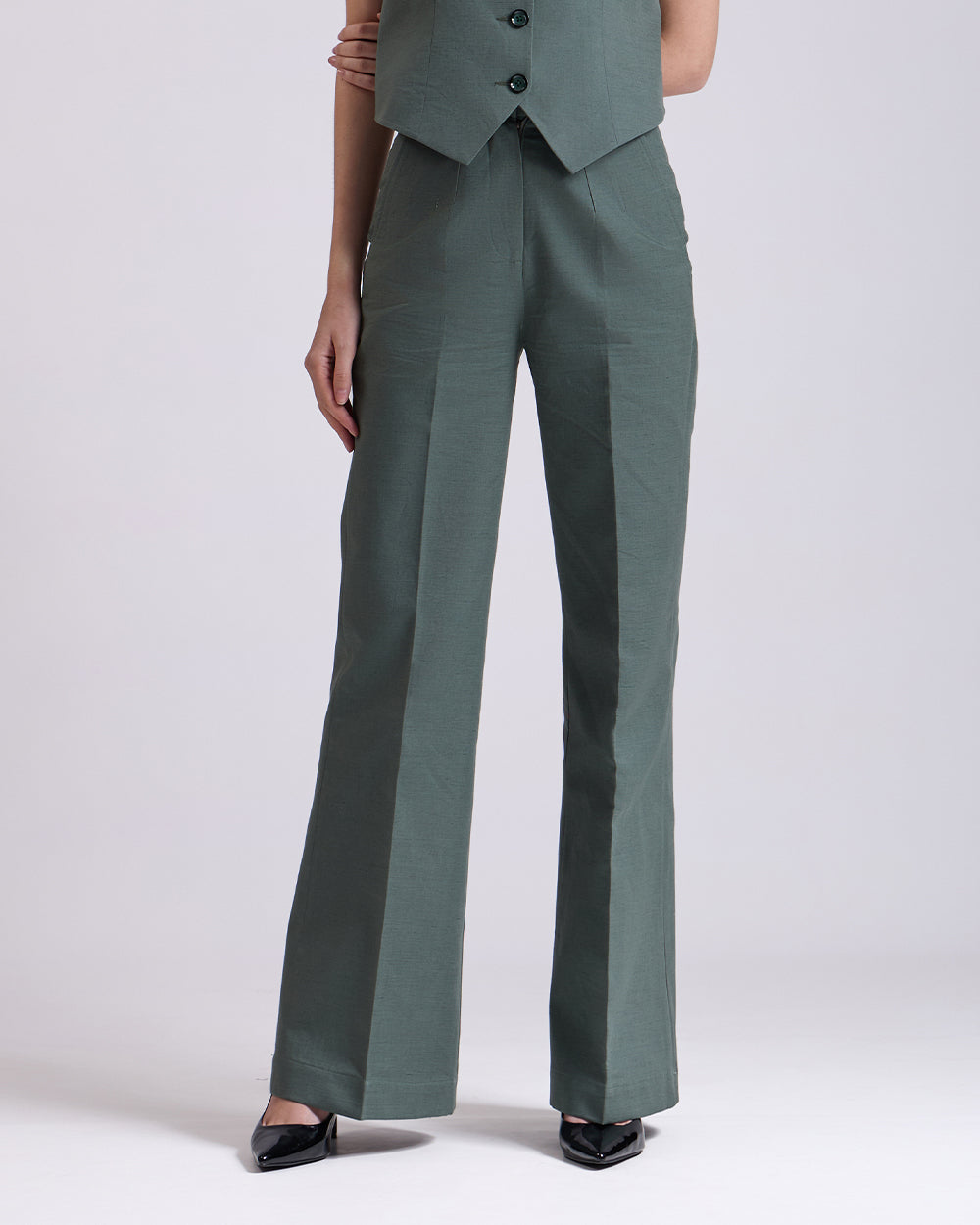 Green pant