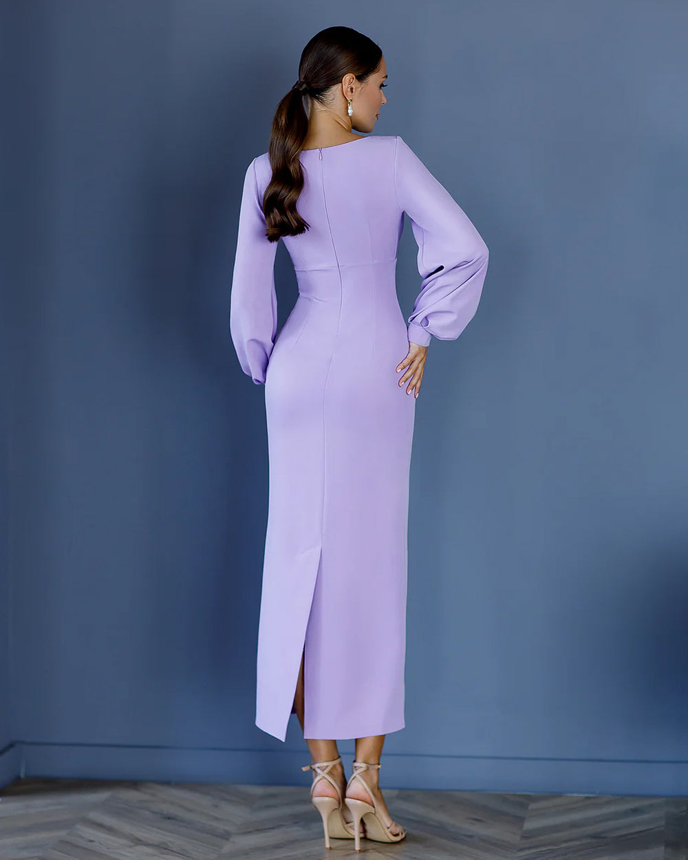 Lavender V-Neck Puff-Sleeve Midi Dress