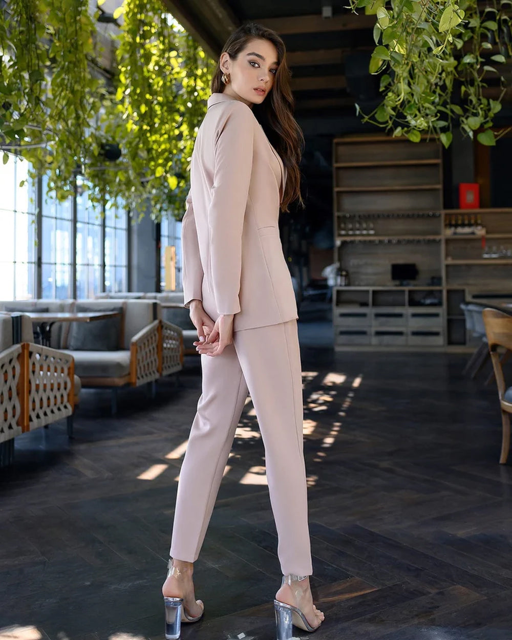 Flap Beige Single-Breasted 2-Piece Suit