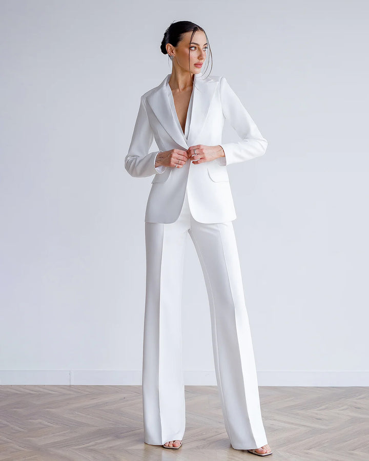 Ozella White Slim Fit Suit