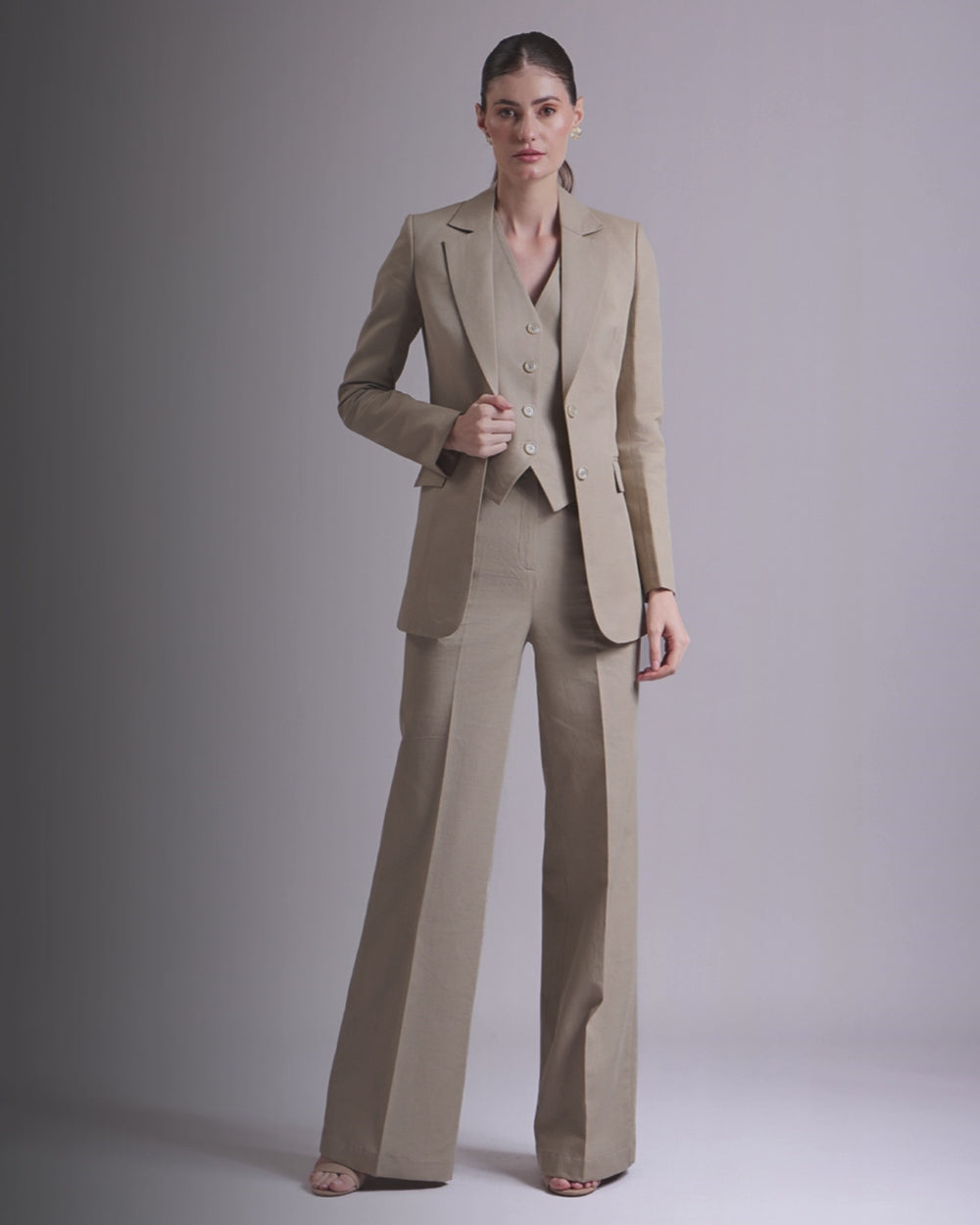 Olive Single breasted 3-Piece Suit