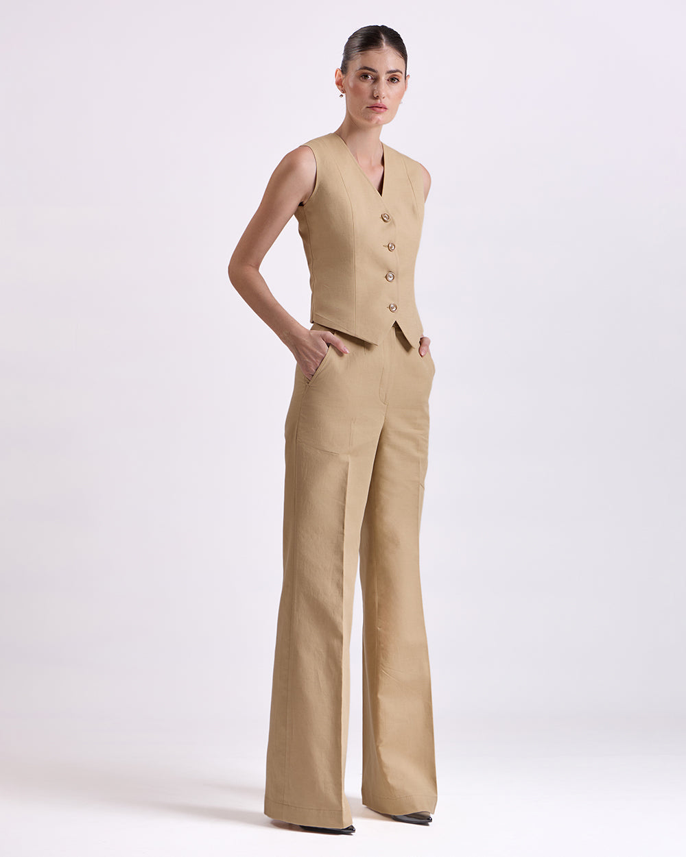 tan brown pant