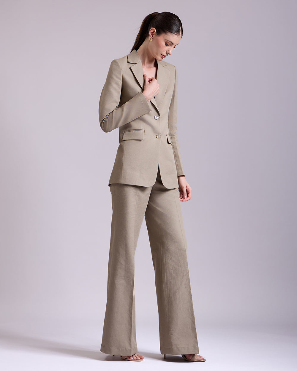 Olive Single breasted 3-Piece Suit