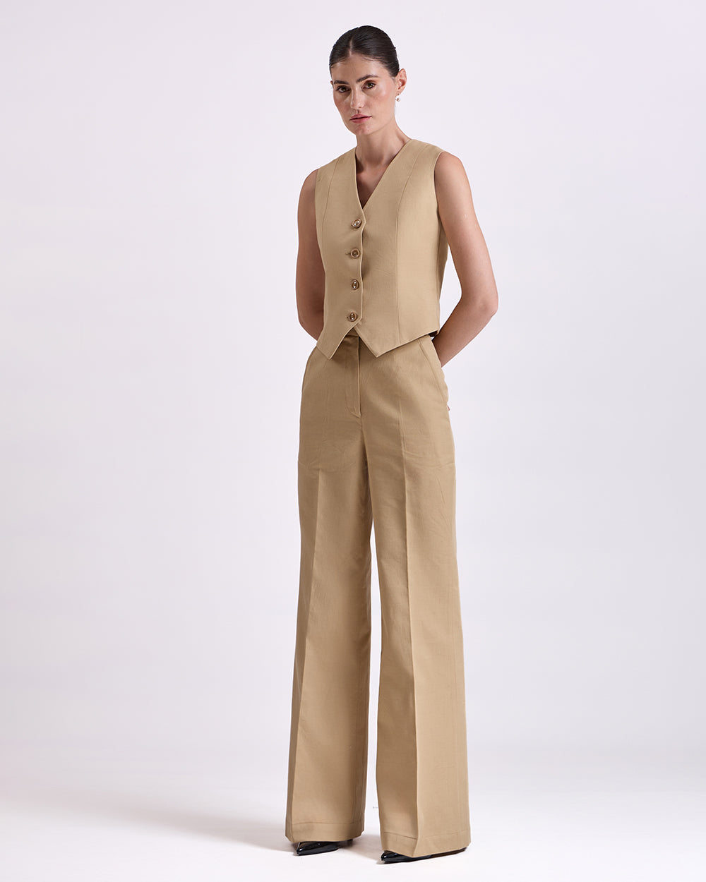 tan brown pant