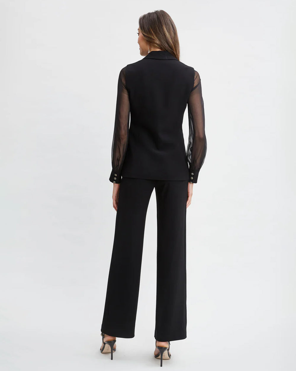 Black Single-Breatsed Blazer With Organza Sleeves